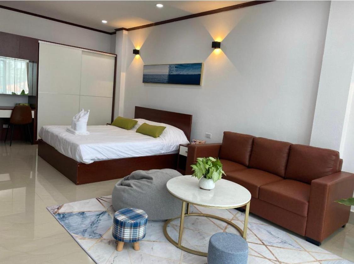 Artist Golden Loft Paris - Vientiane Homestay Duplex Triplex Esterno foto