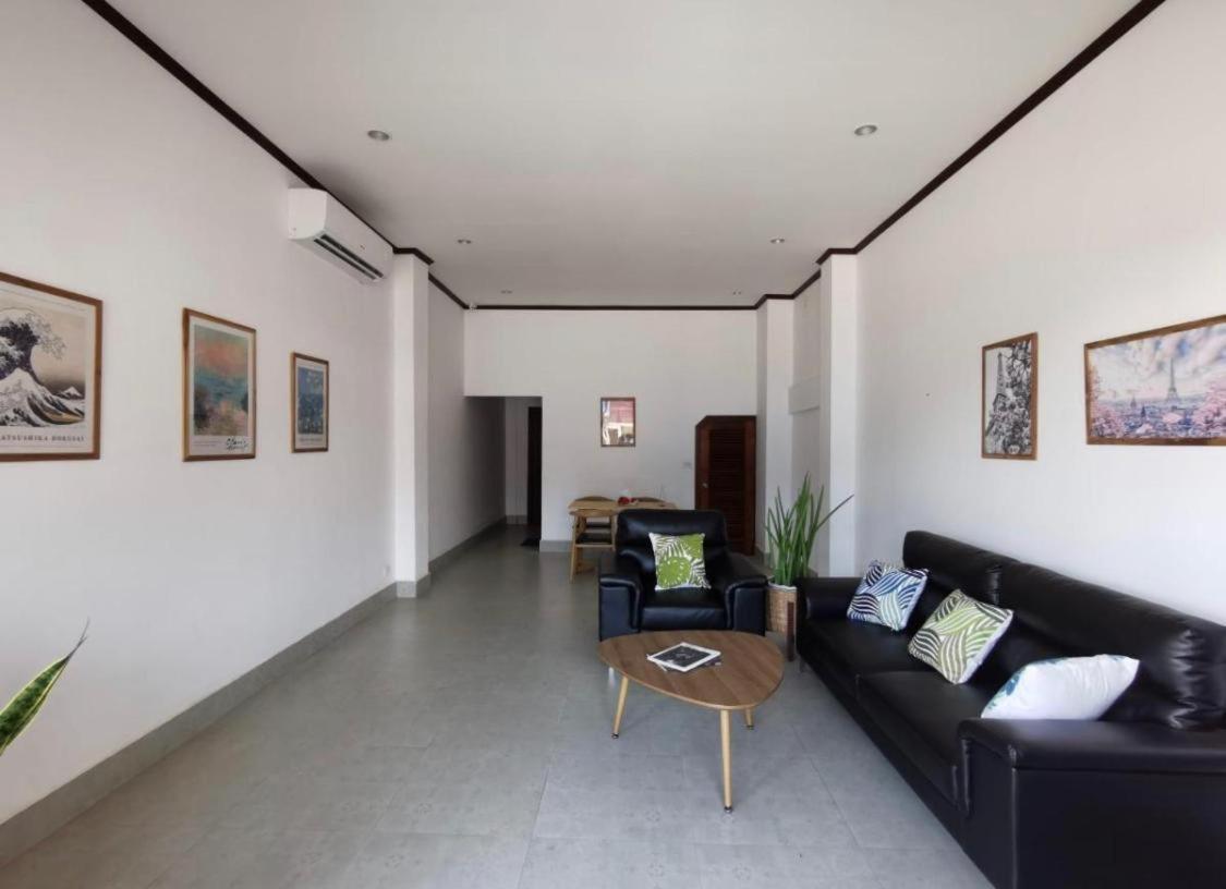 Artist Golden Loft Paris - Vientiane Homestay Duplex Triplex Esterno foto