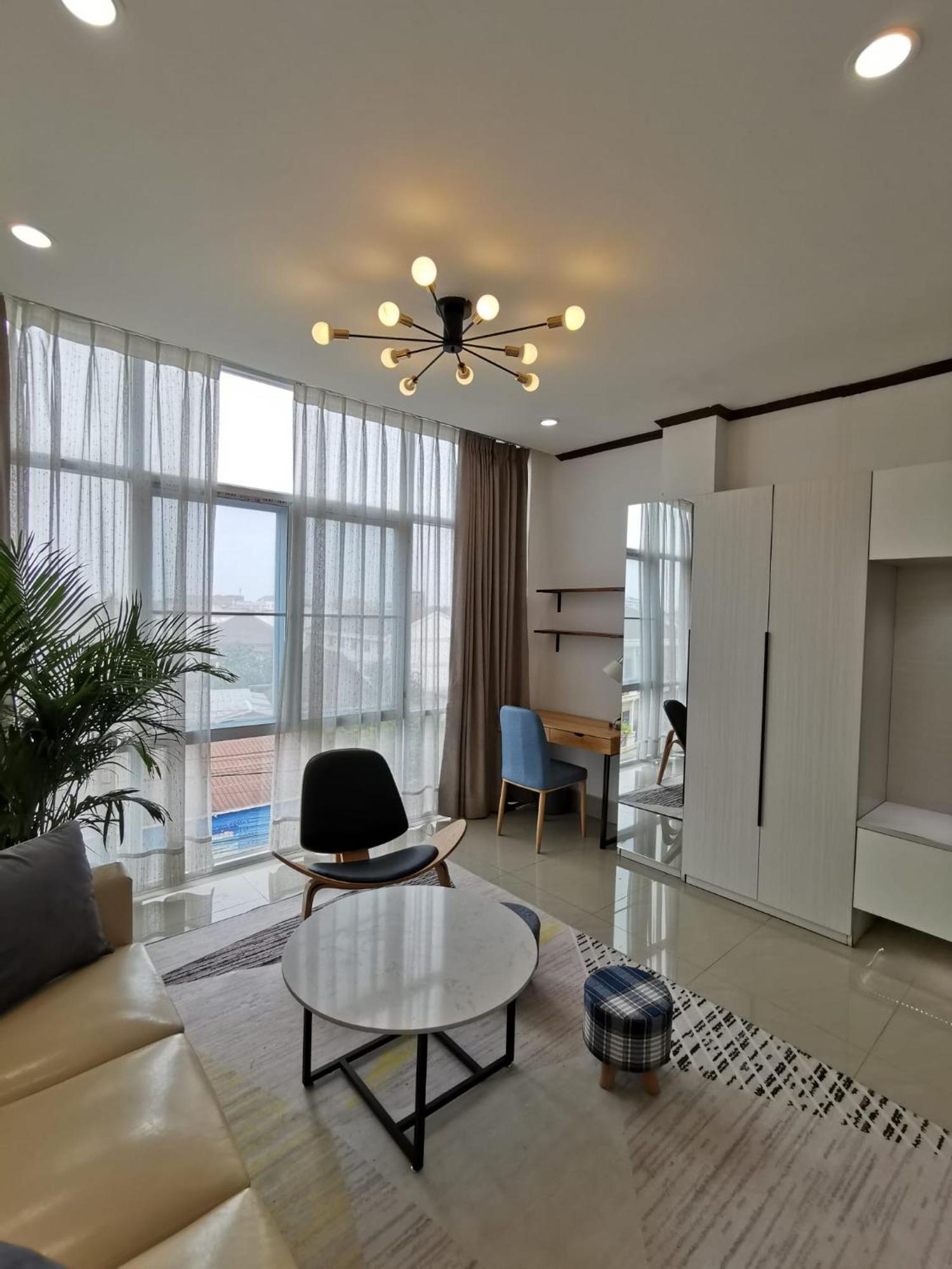 Artist Golden Loft Paris - Vientiane Homestay Duplex Triplex Esterno foto